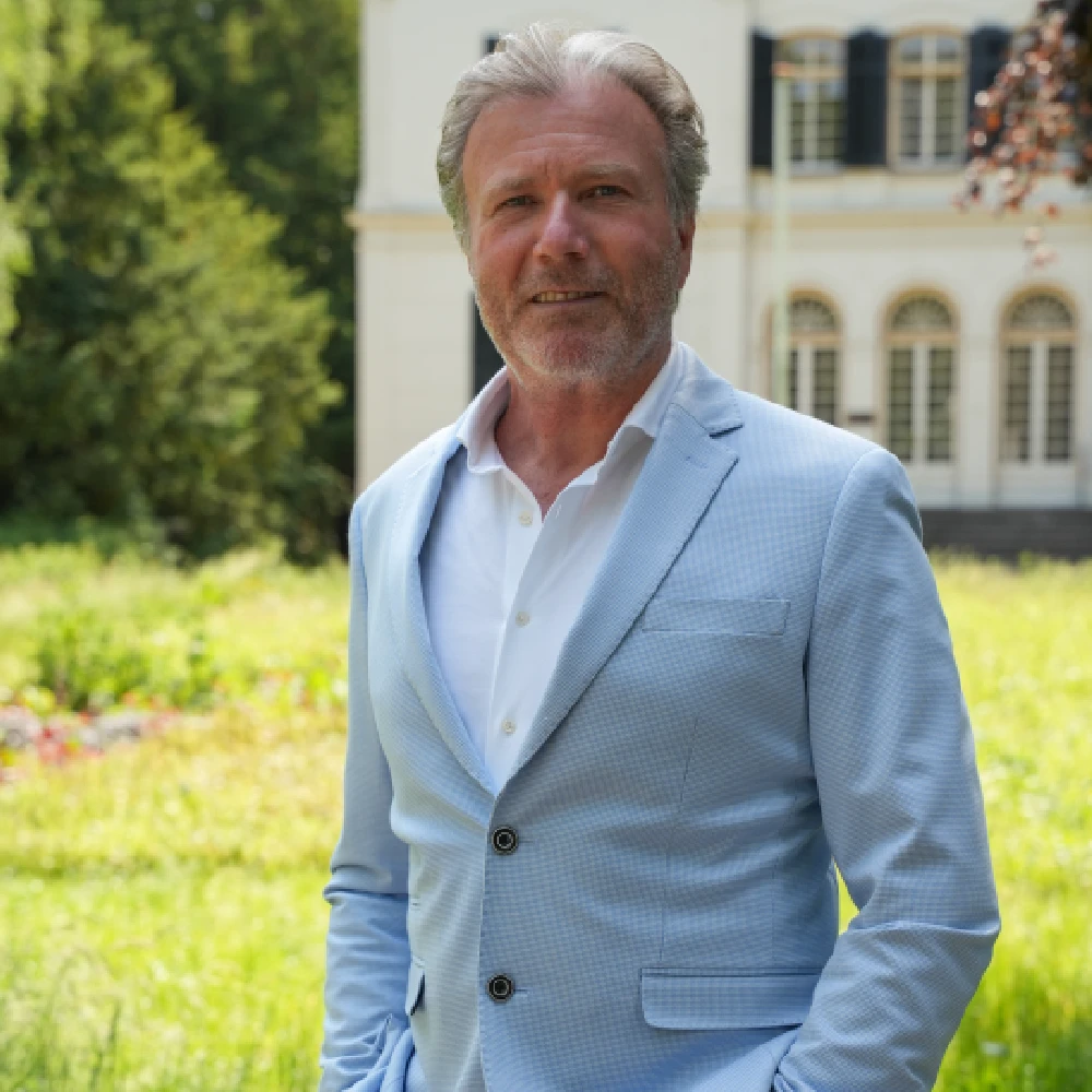 NVM Makelaar-_ taxateur Wonen-_ Bedrijfsmatig en WOZ Kees J. Junger