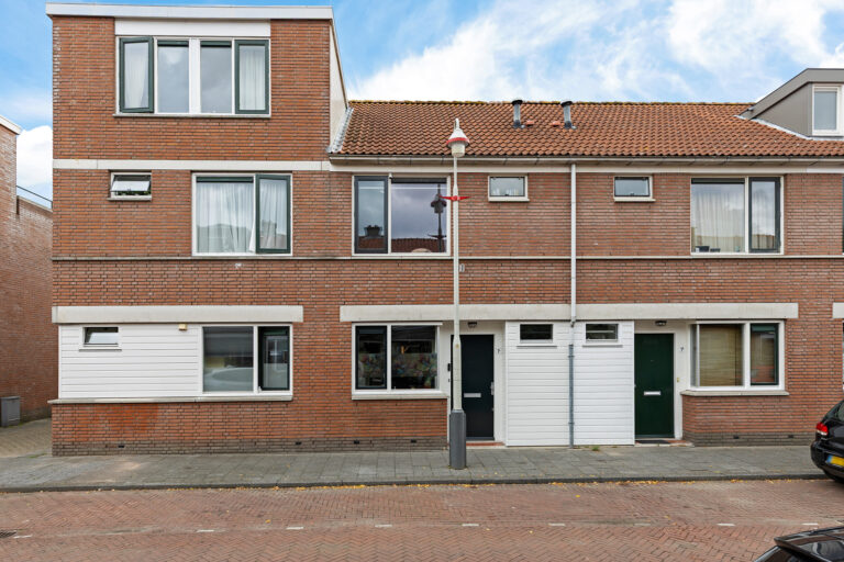 Van Oosterwijk Bruynstraat 1 L, 'S-GRAVENHAGE